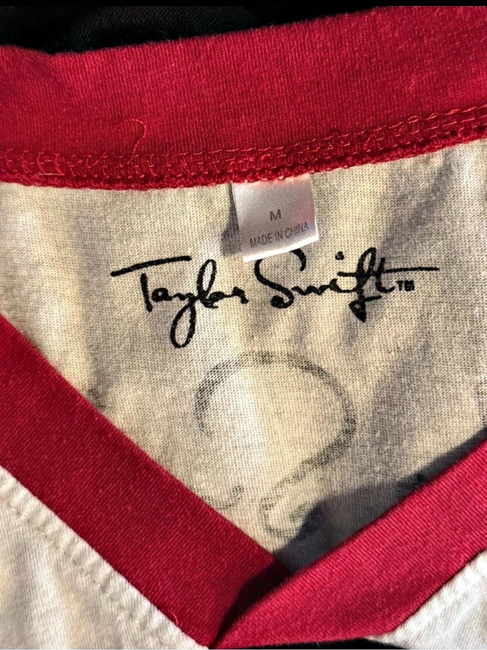 Taylor Swift The Red Tour 13 Football Ringer T-Shirt Black & Red Size Medium - Picture 3 of 3